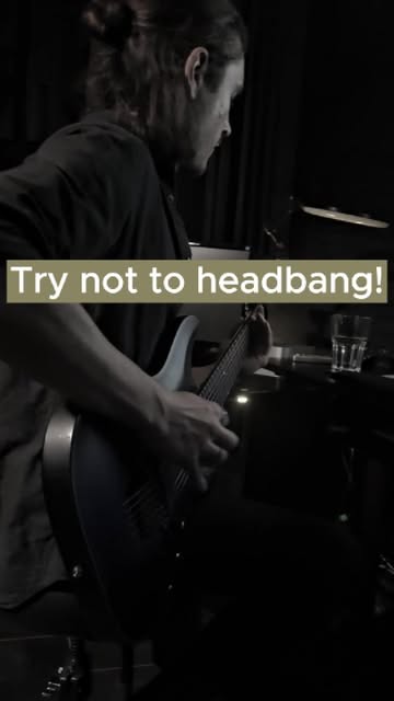 The start of pur new song HOLLOW! 🔥 Try not to headbang while listening to this - Lvl. impossible. 

This song really has it all: Hard guitar riffs, melodic vocals, melancholic parts and a furious end…